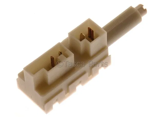 Brake Light and Cruise Control Release Switch - ACDelco (12450036) - view 3