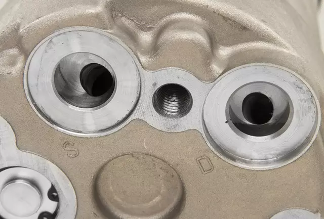 Air Conditioning Compressor - ACDelco (15-21925) - view 8
