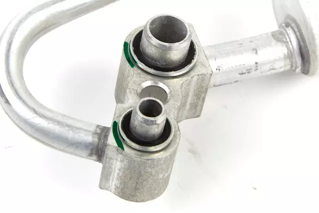 A/C Compressor Hose - ACDelco (15-34730)
