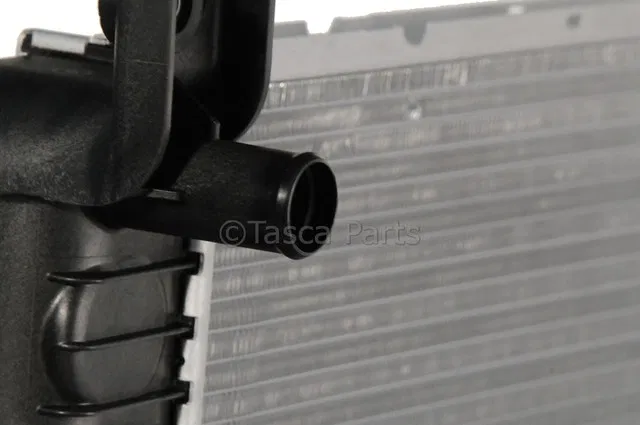 Radiator - GM (15841572) - view 5