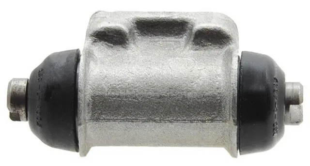 Rear Driver Side Drum Brake Wheel Cylinder - GM (18029555)