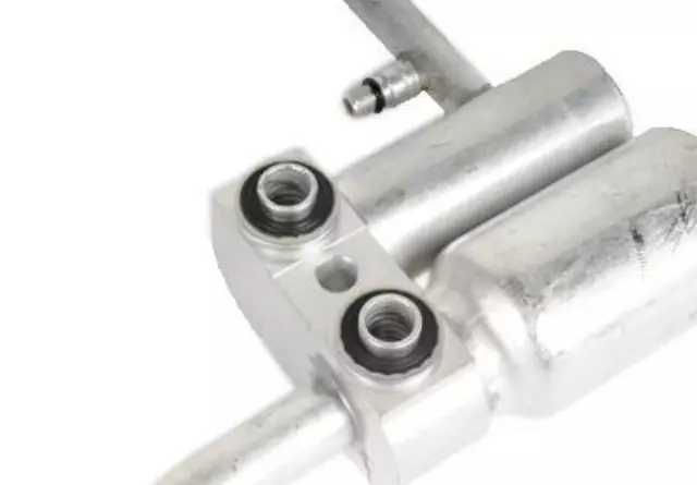 Air Conditioning Compressor and Condenser Hose Assembly - GM (19209173) - view 4