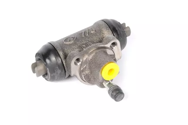 Rear Brake Cylinder - ACDelco (19318366) - view 2