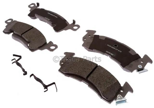 Semi Metallic Front Disc Brake Pad Set - GM (19387620)