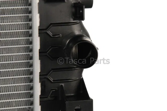 Radiator - GM (22747160) - view 3