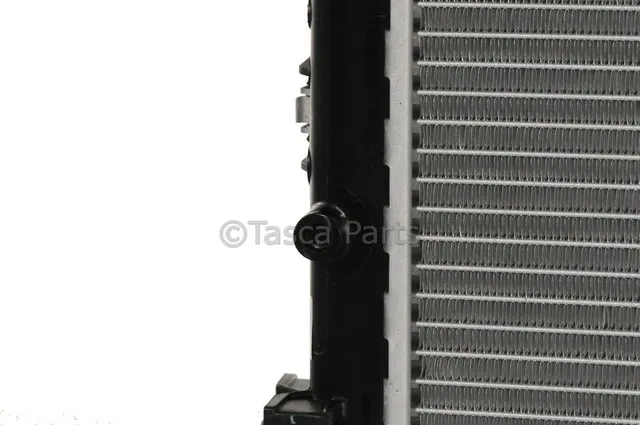 Radiator - GM (22747160) - view 6
