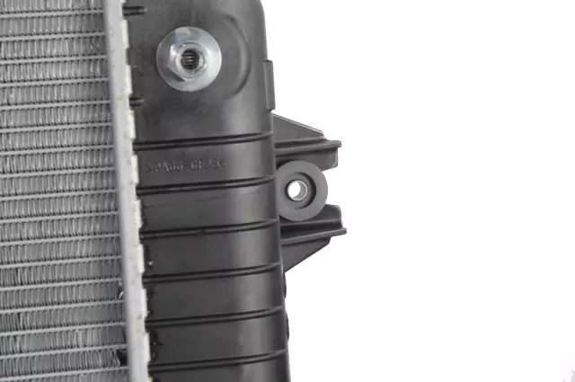 Radiator - GM (22805590) - view 13