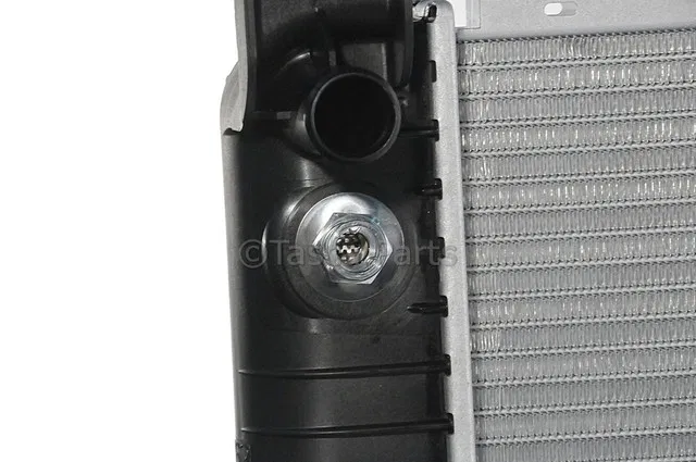 Radiator - GM (22840116) - view 3
