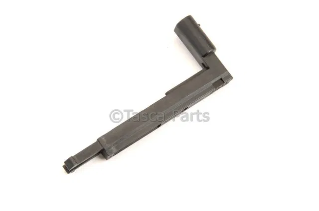 Brake Fluid Level Sensor - ACDelco (23139898) - view 7
