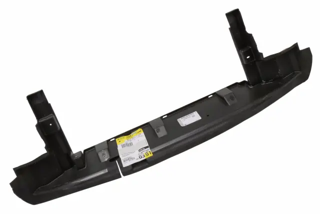 Lower Radiator Air Baffle - GM (23301576)