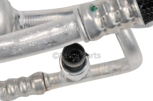 Air Conditioning Compressor Hose - GM (23491005)