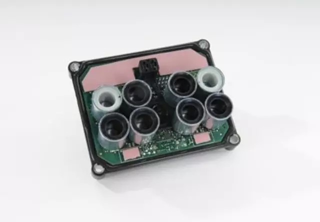 Electronic Brake Control Module - ACDelco (25880882) - view 5