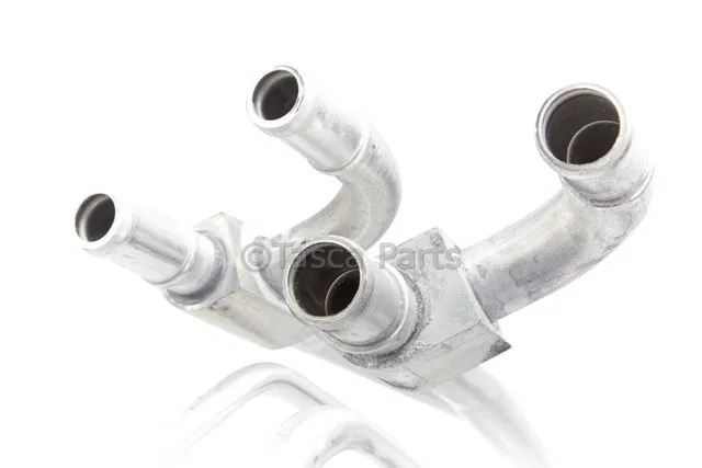 Auxiliary Air Conditioning Evaporator and Heater Hose Assembly - ACDelco (15-34054)