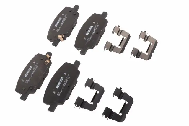 Front Disc Brake Pad Set - GM (42672635) - view 5