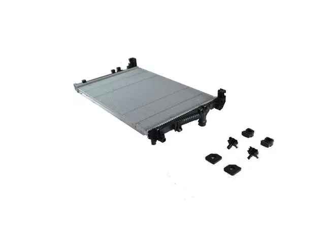 Engine Cooling Radiator - Mopar (68284108AA) - view 3