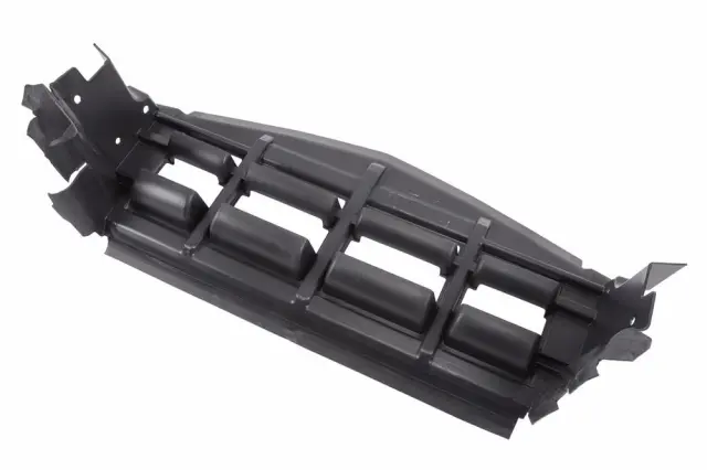 Radiator Air Front Lower Baffle - GM (84105479)
