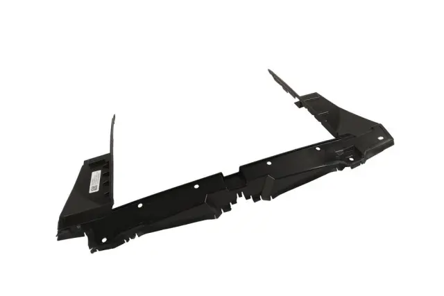 Radiator Air Front Upper Baffle - GM (84147805)