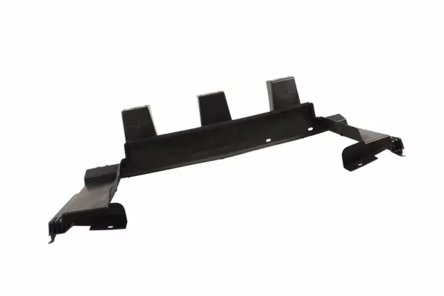 Front Lower Radiator Air Baffle - GM (84147813)
