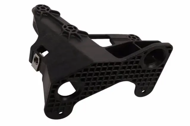 Passenger Side Radiator Lower Bracket - GM (84168885)