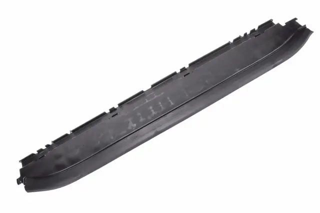 Lower Radiator Air Baffle - GM (84252885)