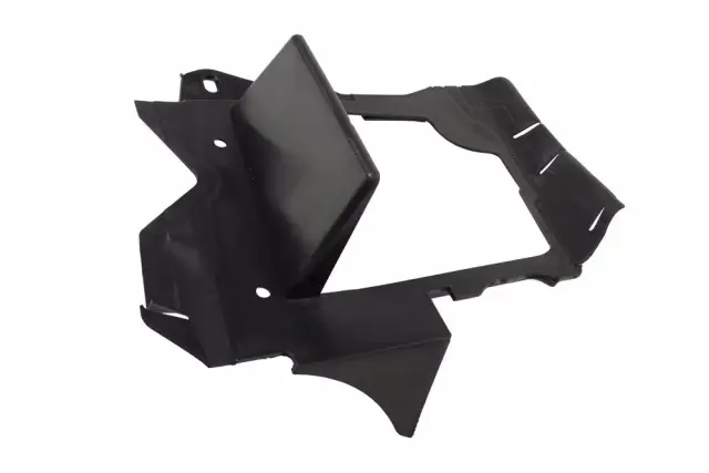 Passenger Side Upper Radiator Air Baffle - GM (84295683)