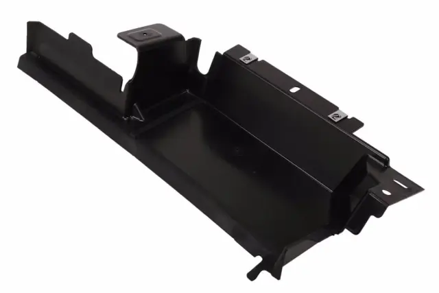 Passenger Side Upper Radiator Air Baffle - GM (84403661)