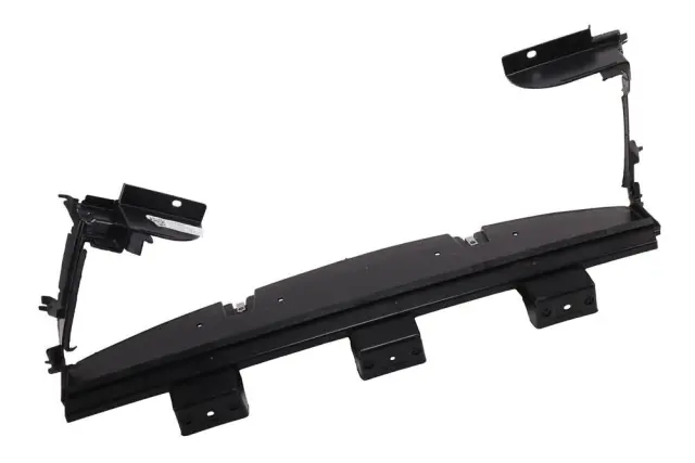 Front Lower Radiator Air Baffle - GM (84447967)
