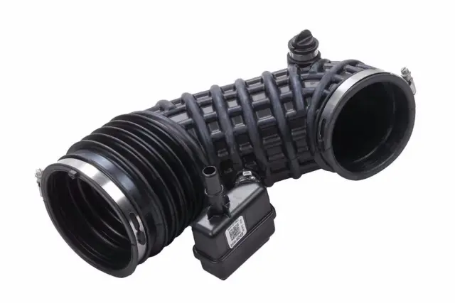 Air Cleaner Outlet Duct - GM (84454249)