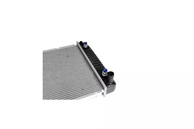Radiator - GM (84494240) - view 2