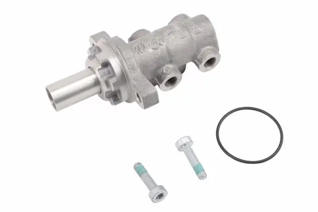 Master Cylinder - GM (84570245)