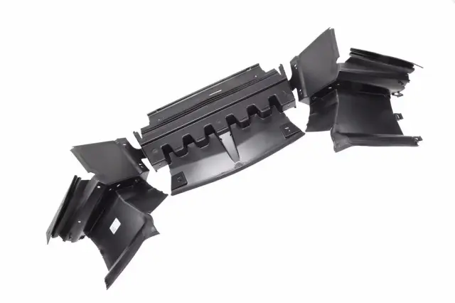 Radiator Air Front Lower Baffle - GM (84653466)