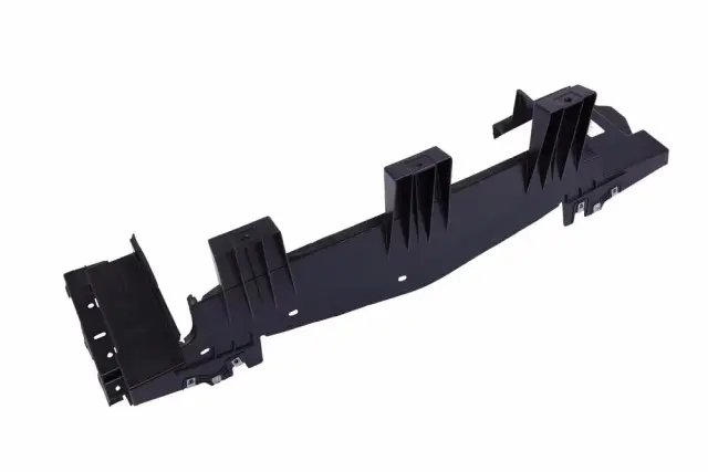 Front Lower Radiator Air Baffle - GM (84654703)