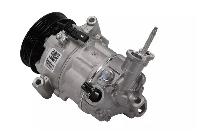 A/C Compressor - ACDelco (84666664) - view 2