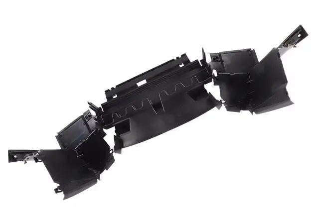 Radiator Air Front Lower Baffle - GM (84951669)