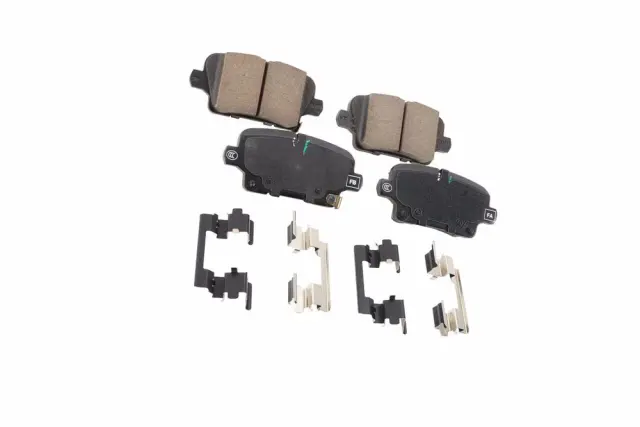Disc Brake Pad Set - GM (85143240)