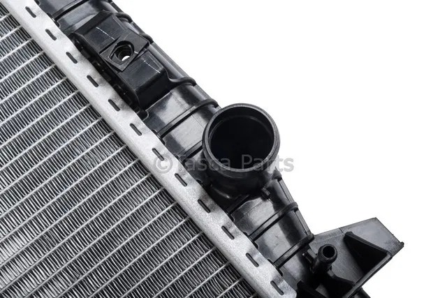 Radiator - GM (85797937) - view 2