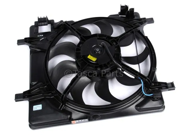 Engine Cooling Fan Assembly - GM (95205515) - view 2