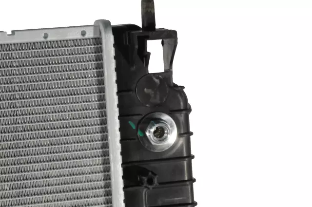 Radiator - GM (95316049) - view 11